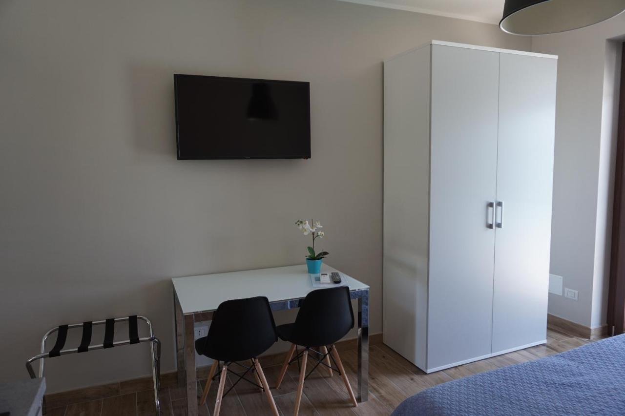 Residence Le Palme Torrazza Piemonte Екстериор снимка