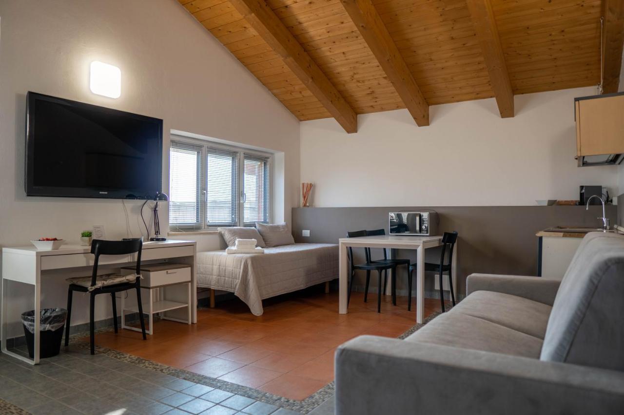 Residence Le Palme Torrazza Piemonte Екстериор снимка