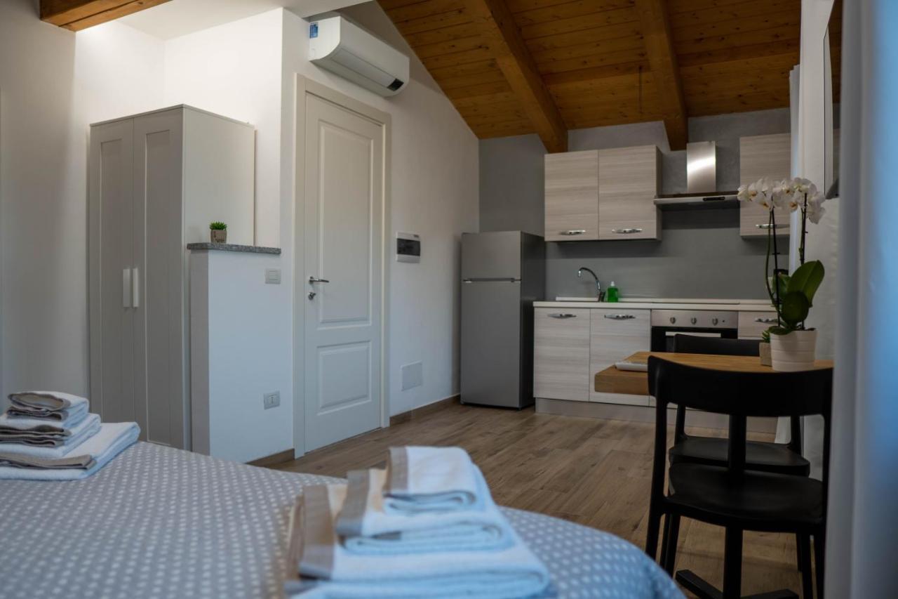 Residence Le Palme Torrazza Piemonte Екстериор снимка