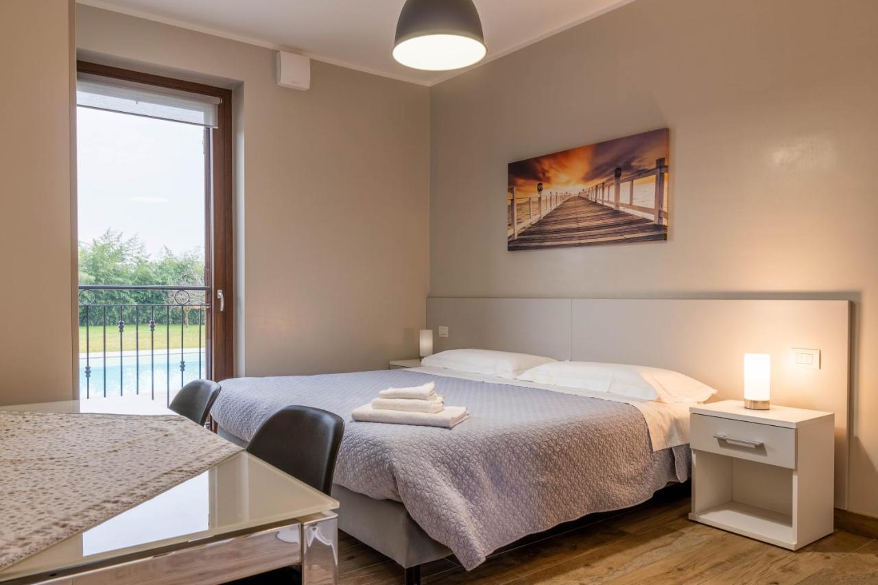 Residence Le Palme Torrazza Piemonte Екстериор снимка