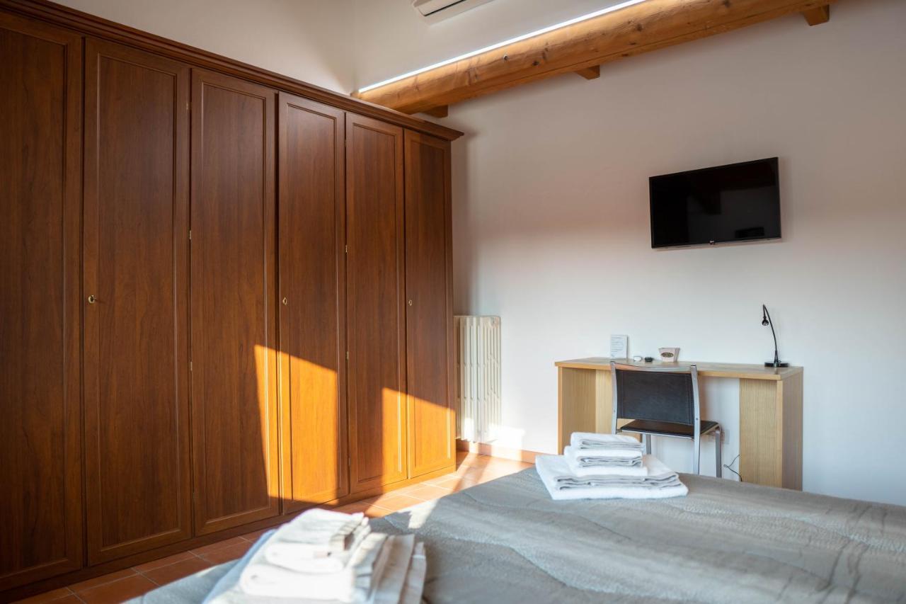 Residence Le Palme Torrazza Piemonte Екстериор снимка