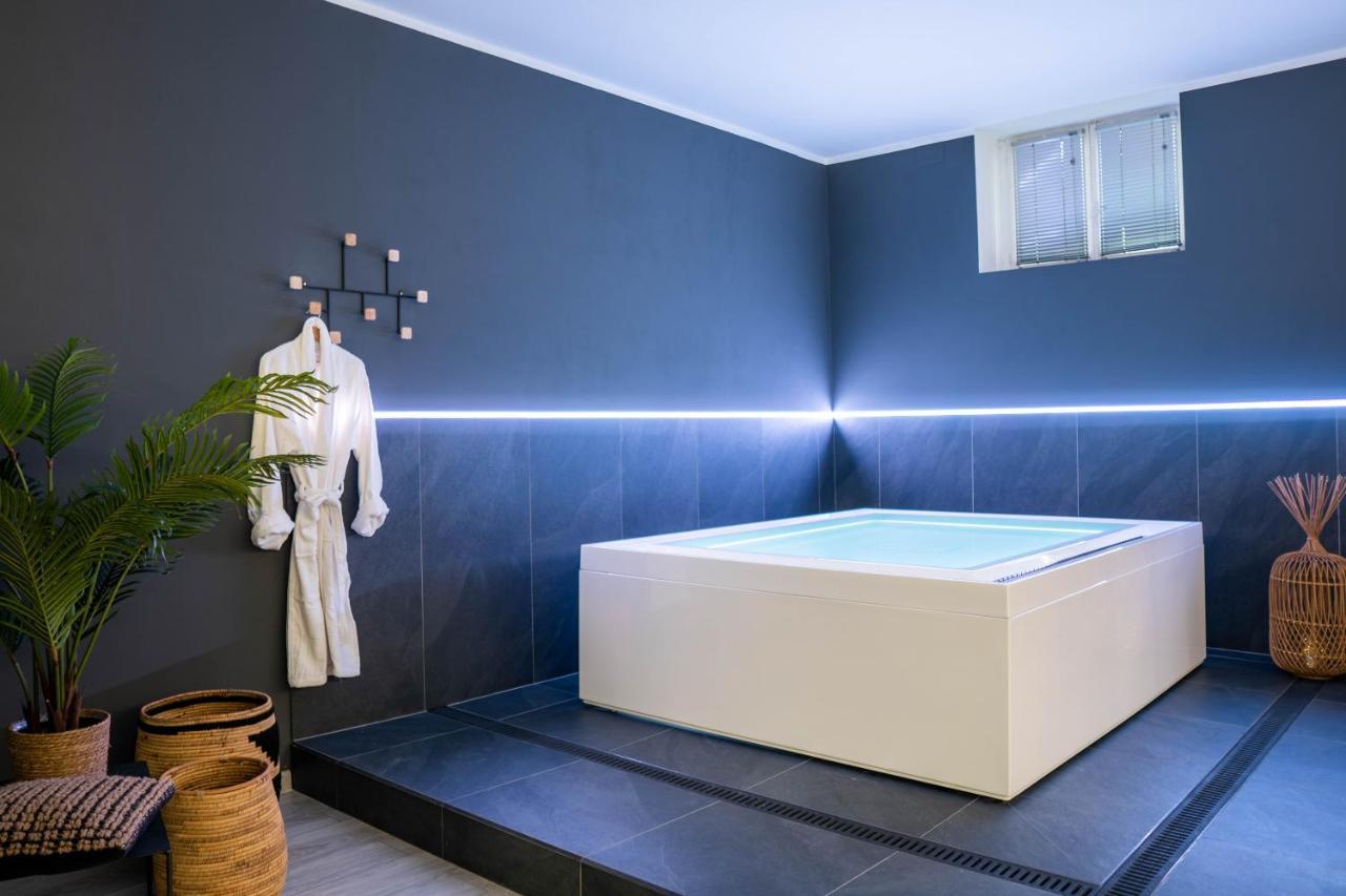 Residence Le Palme Torrazza Piemonte Екстериор снимка