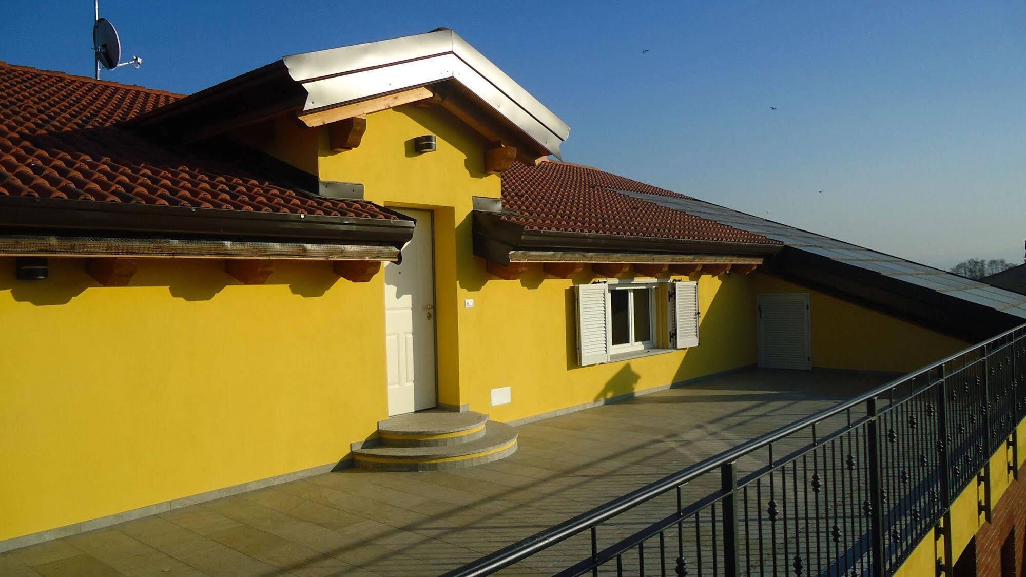 Residence Le Palme Torrazza Piemonte Екстериор снимка