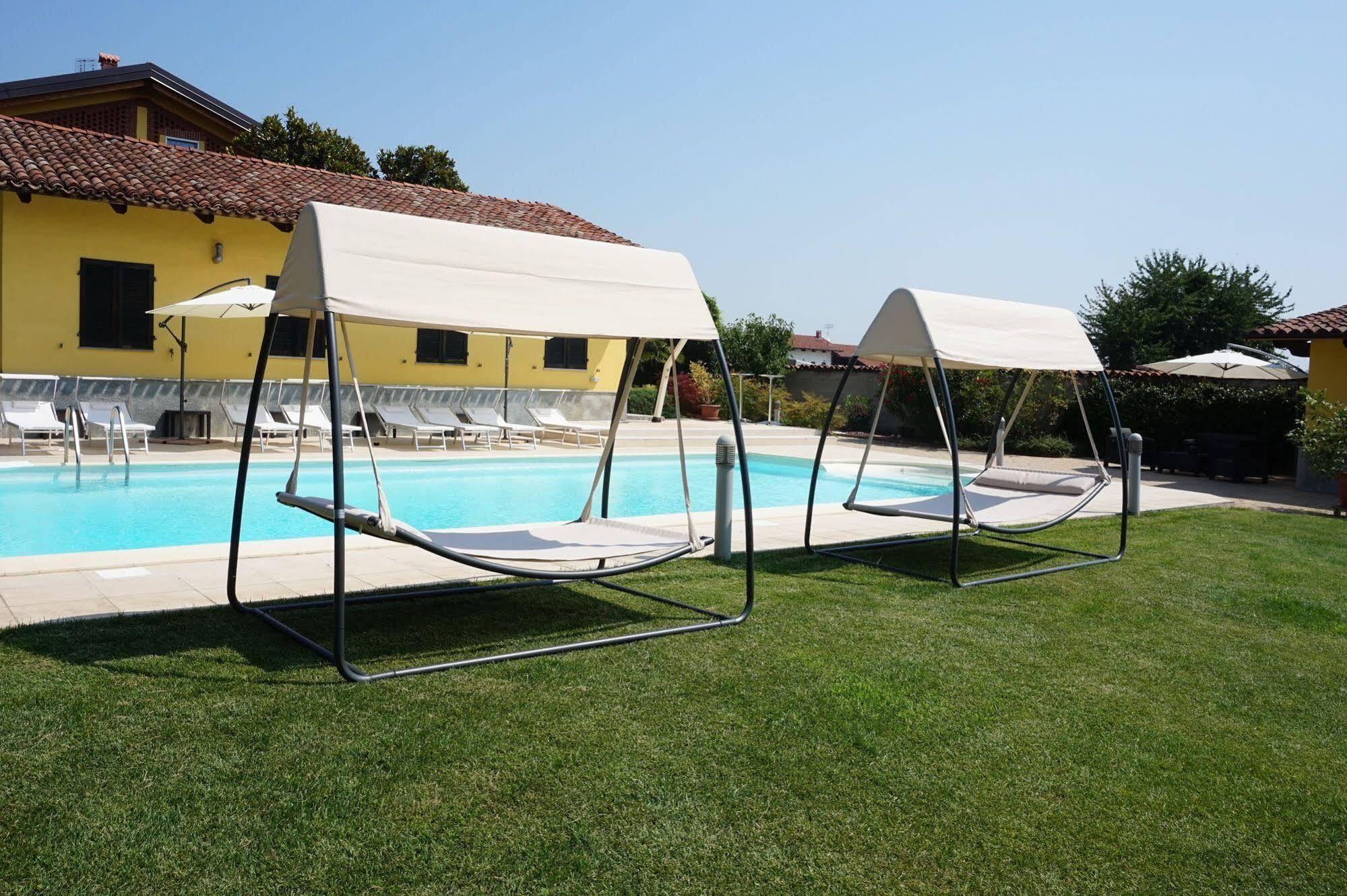 Residence Le Palme Torrazza Piemonte Екстериор снимка